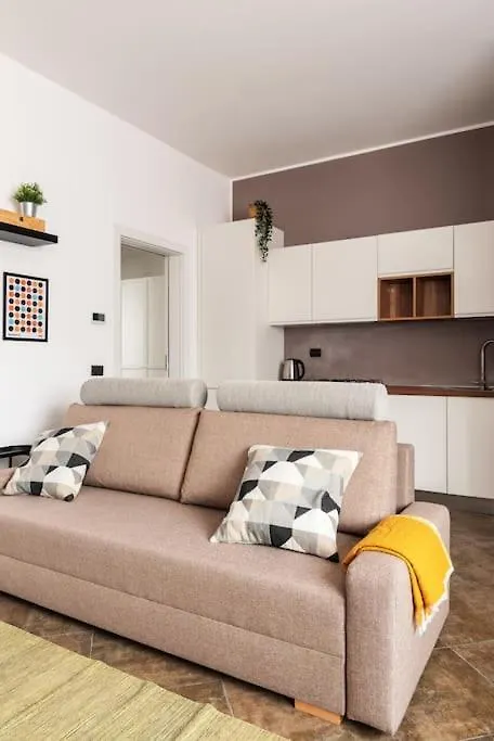 Moderno Bilocale In Zona Mico Apartment Milan Italy