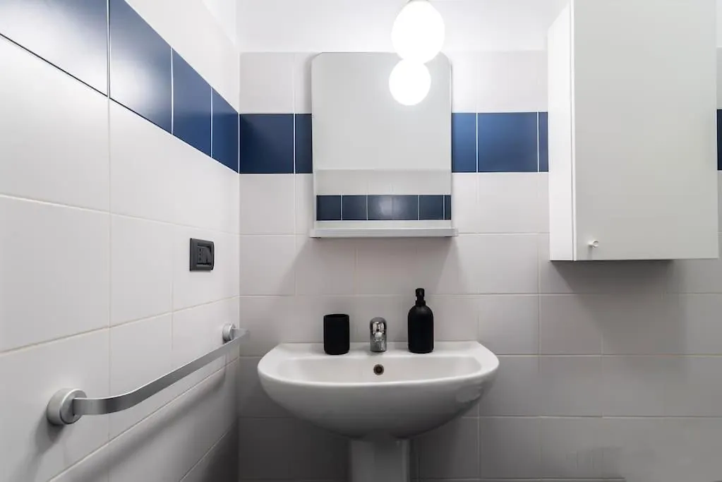 Moderno Bilocale In Zona Mico Apartment Milan 0*,