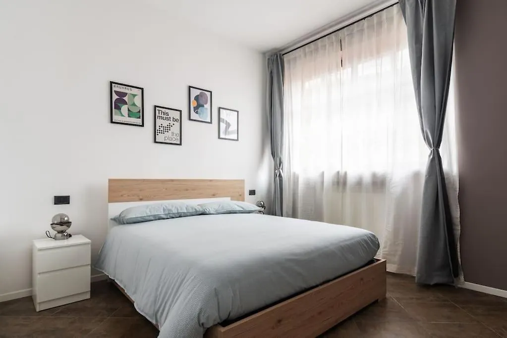 Moderno Bilocale In Zona Mico Apartment Milan