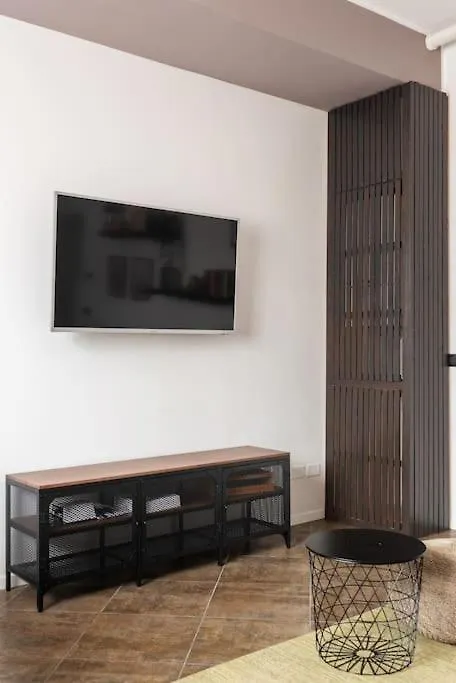 Moderno Bilocale In Zona Mico Apartment Milan