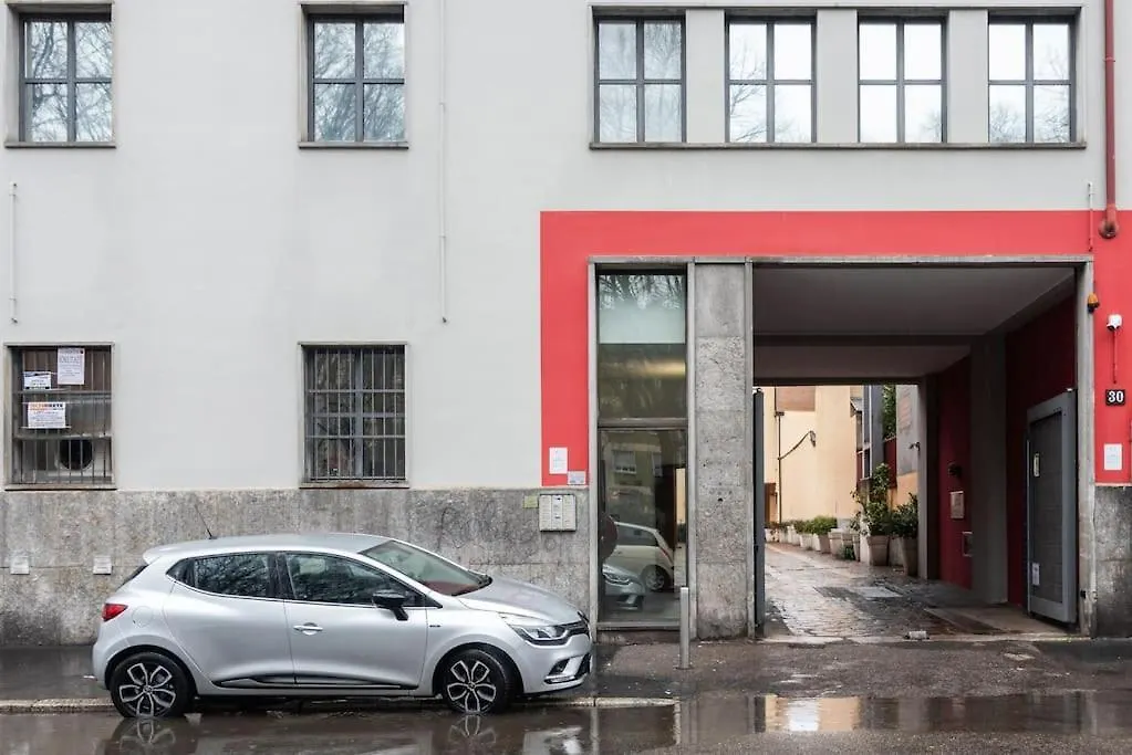 Moderno Bilocale In Zona Mico Apartment Milan